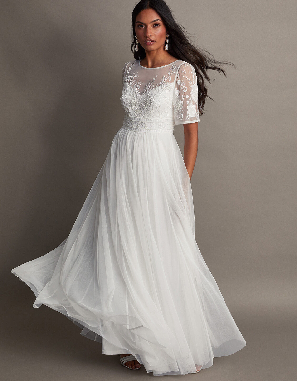 Elegant Ivory Satin A Line Wedding Dresses Embroidery Lace Beaded Sheer  Neck Long Sleeves Boho Bridal Gowns With Pocket Buttons Back Modern  Vestidos De Novia CL3092 From Allloves, $117.96 | DHgate.Com