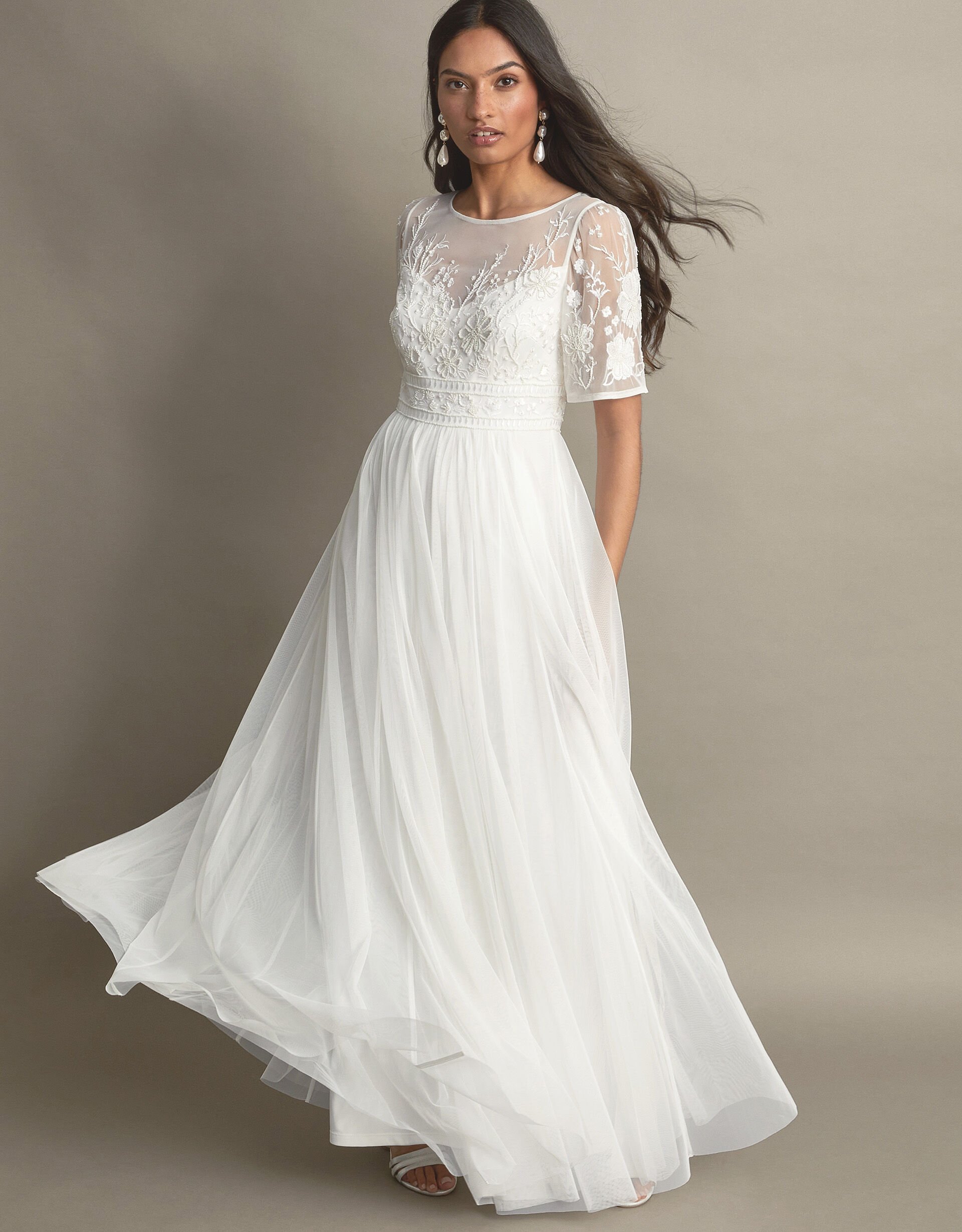 Elegant Ivory Satin A Line Wedding Dresses Embroidery Lace Beaded Sheer  Neck Long Sleeves Boho Bridal Gowns With Pocket Buttons Back Modern  Vestidos De Novia CL3092 From Allloves, $117.96 | DHgate.Com