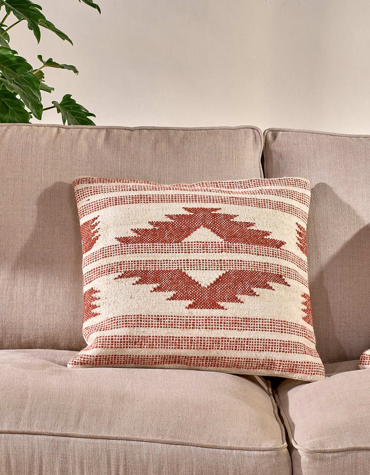 Square sale cushion cover