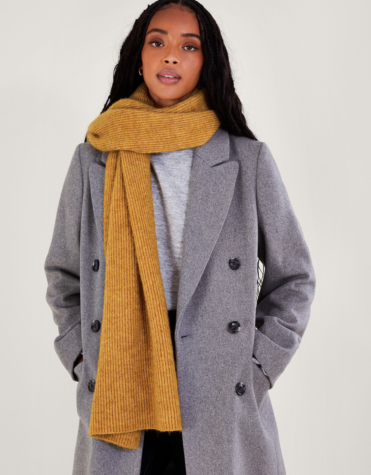 Knitted wrap store