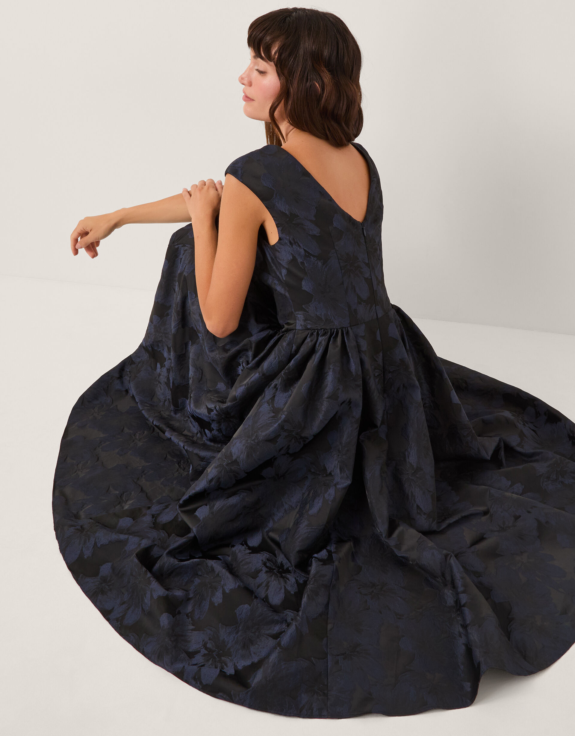 ワンピース Floral Jacquard Camisole Dress - navy Mame Kurogouchi