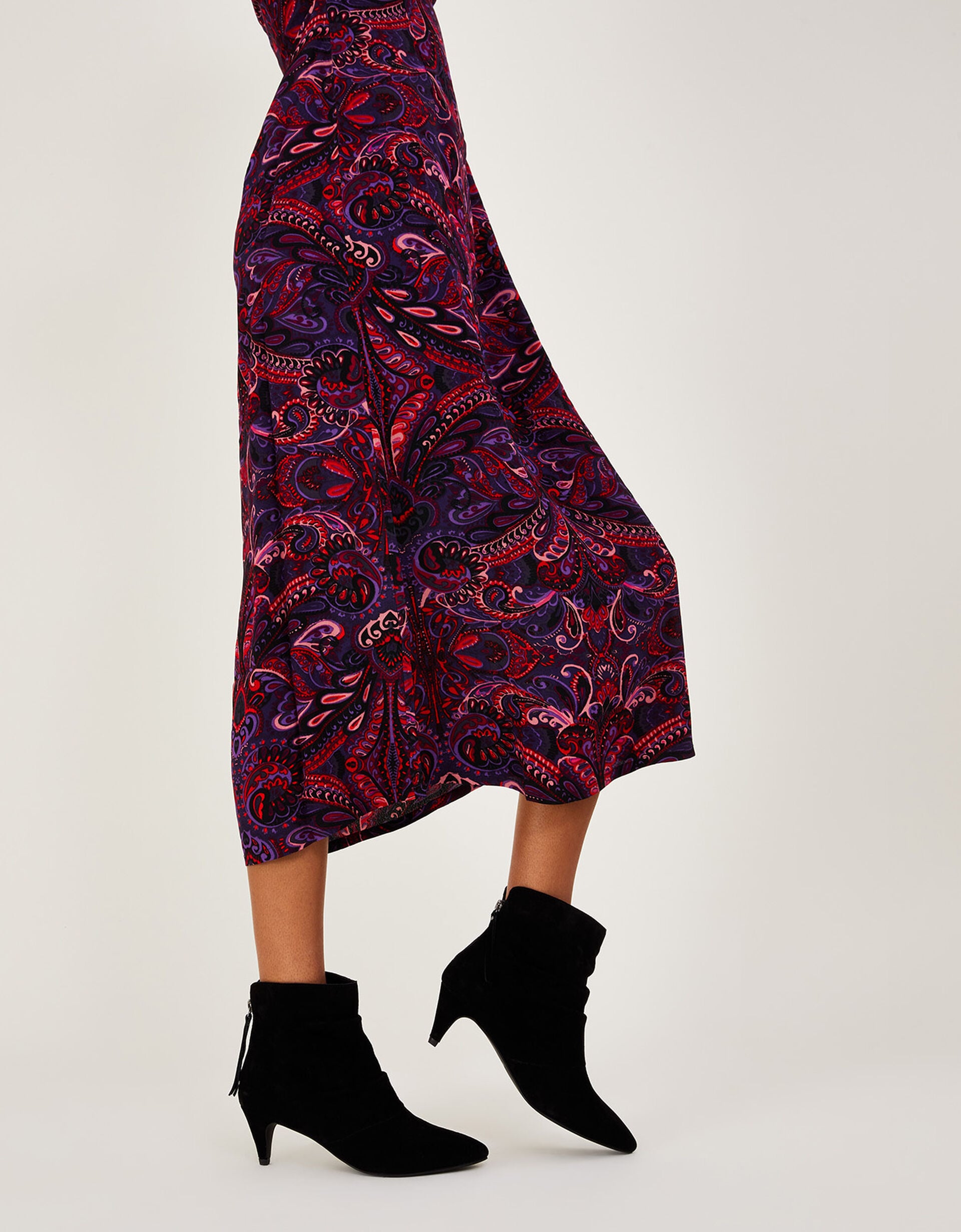 Sunny Suede Black Kitten Heel