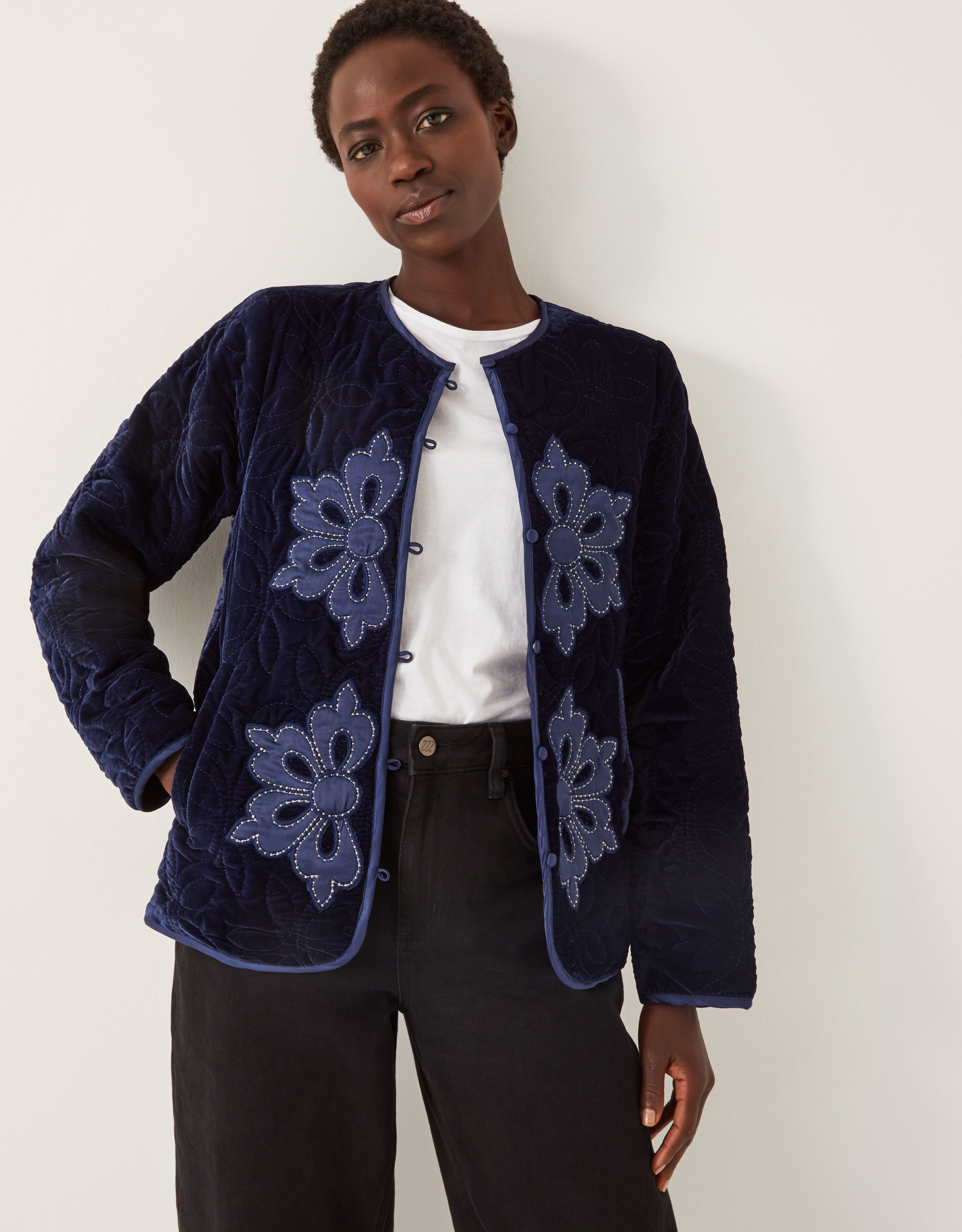 Delilah Embroidered Velvet Quilted Jacket Blue
