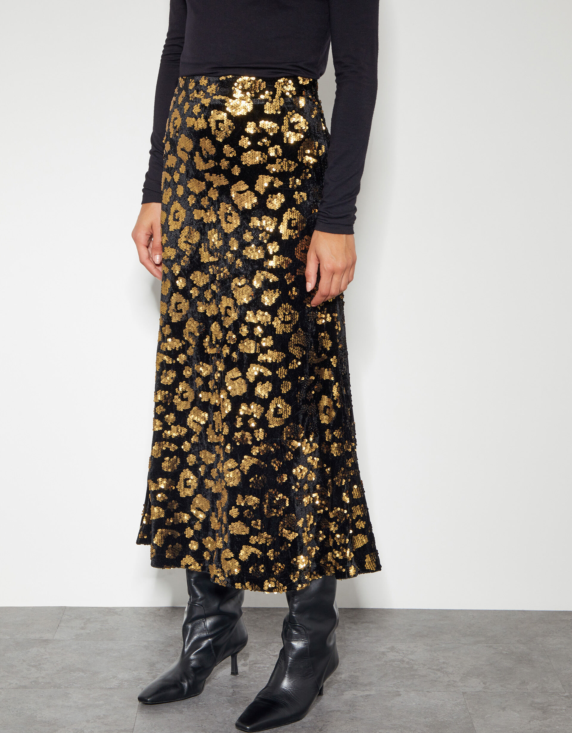 Midi skirt near me online