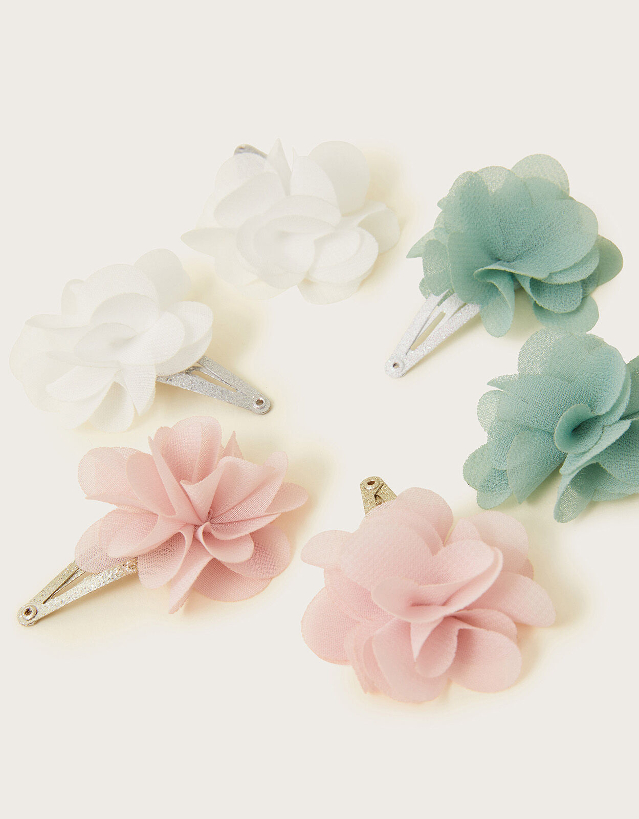 Where can i buy flower hair clips 2025