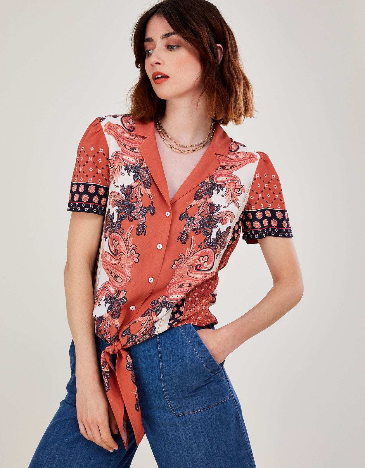 Womens  Printed Button Tops  Size MediumMixed Brands 2 or moreGet free shipping 