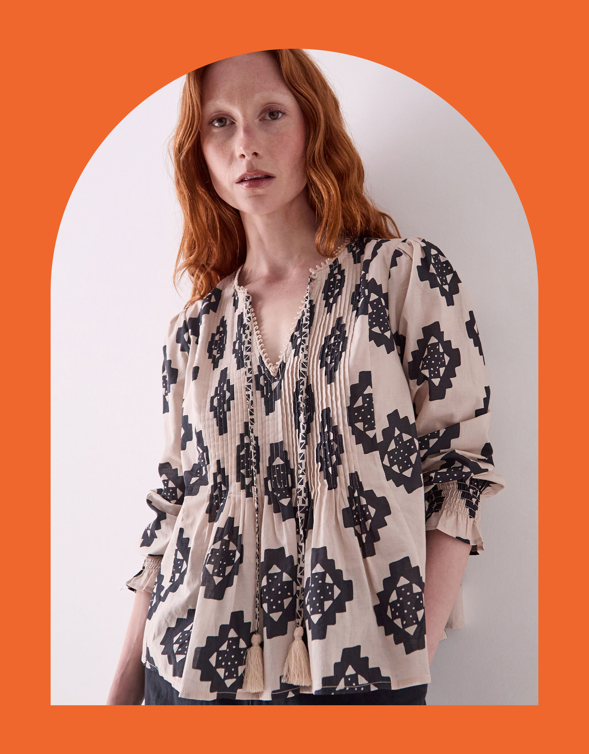 East Kaira Geometric Pintuck Blouse Black