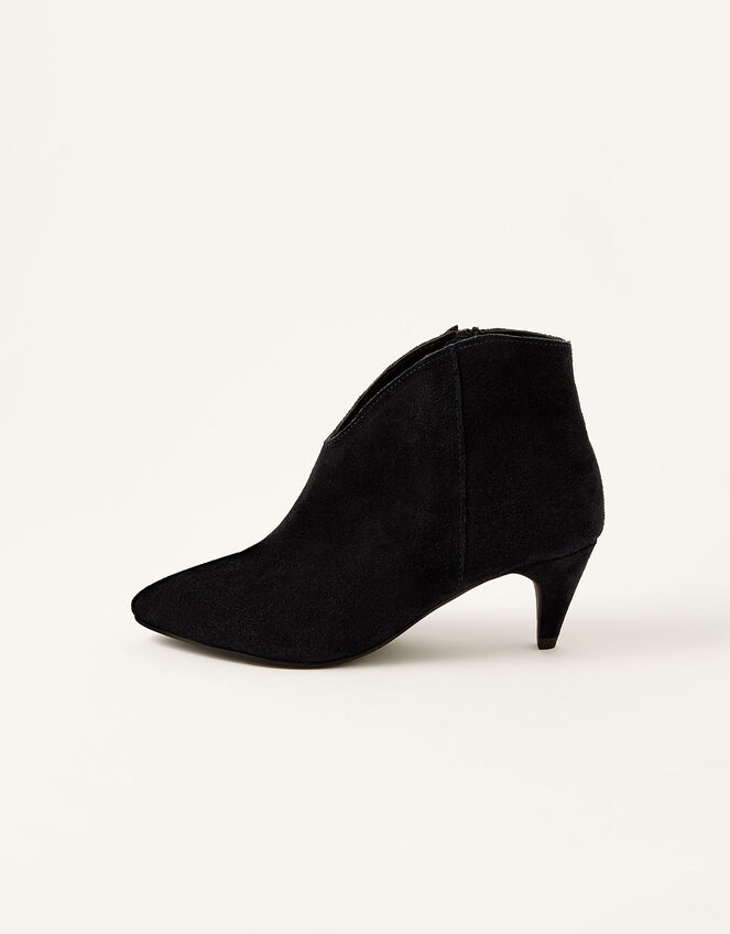 Low Vamp Suede Ankle Boots, Blue (NAVY), large