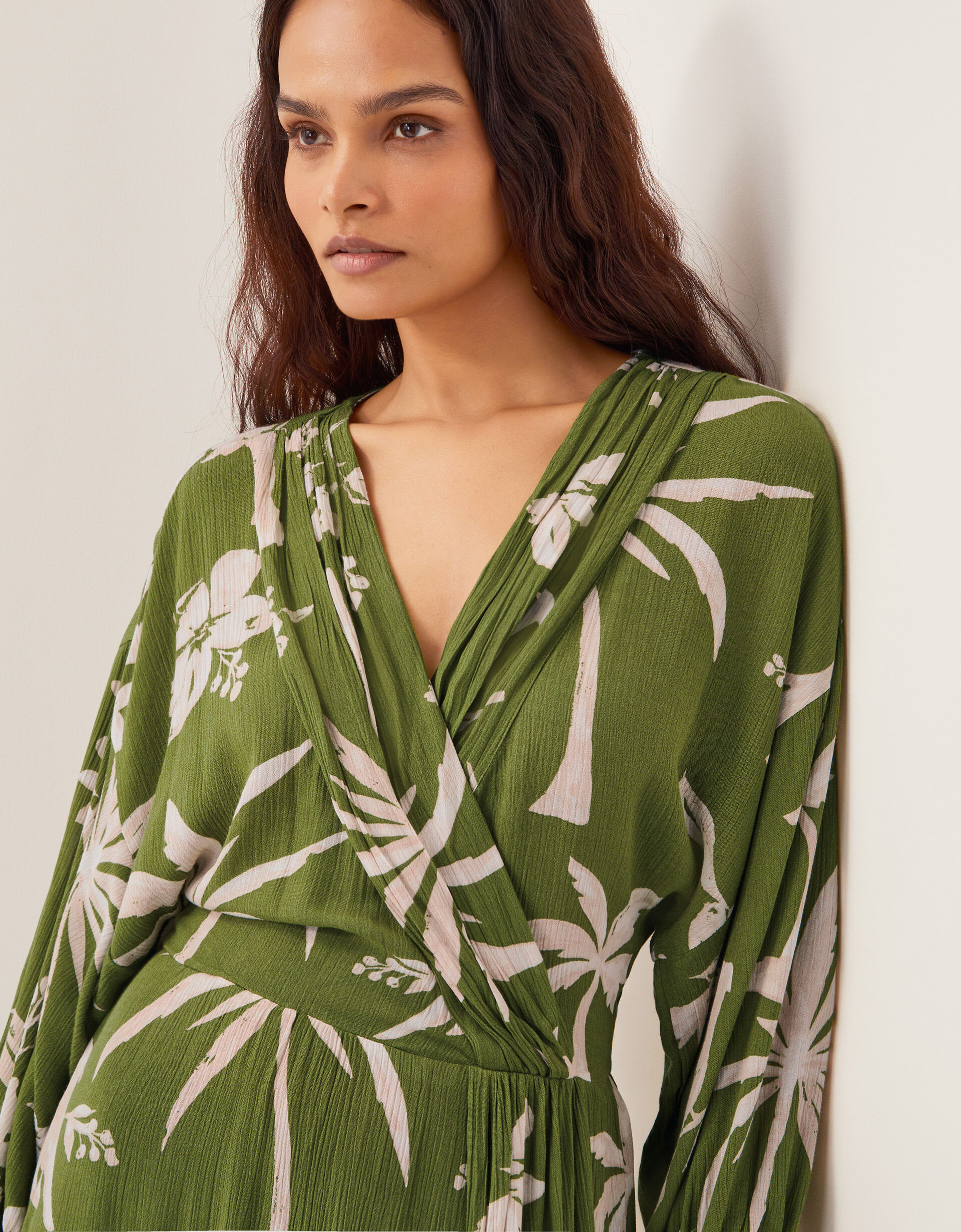 KIYANA LEAF PRINT DRESS