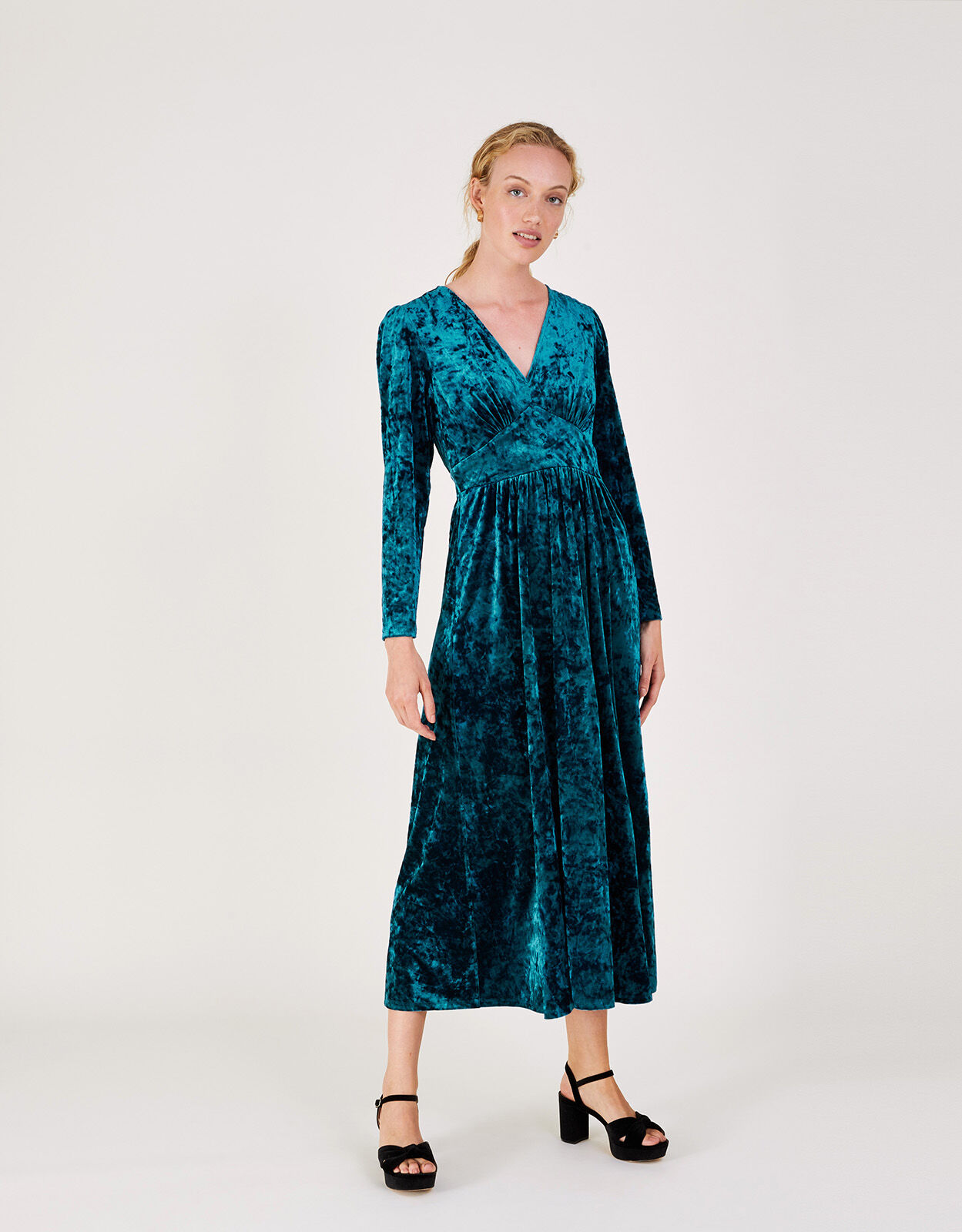 Crushed velvet clothing online