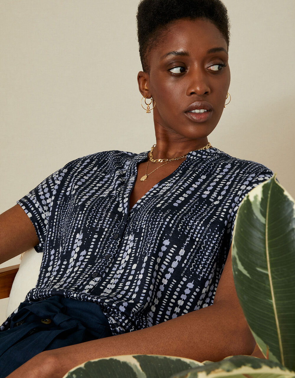 Women Women's Clothing | Print Button Short Sleeve Top in Linen Blend Blue - YG36953