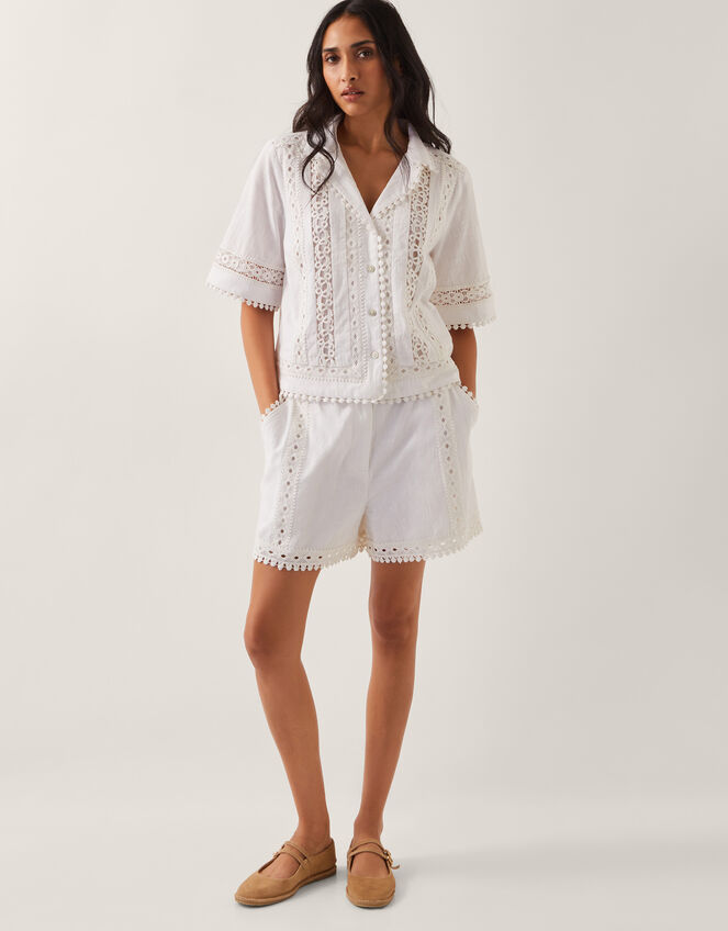 Irina High-Waisted Lace Shorts White