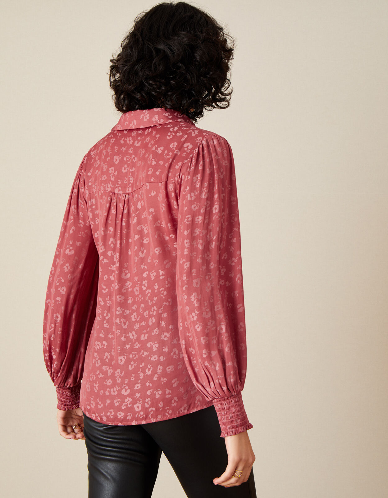 pink long sleeve undershirt