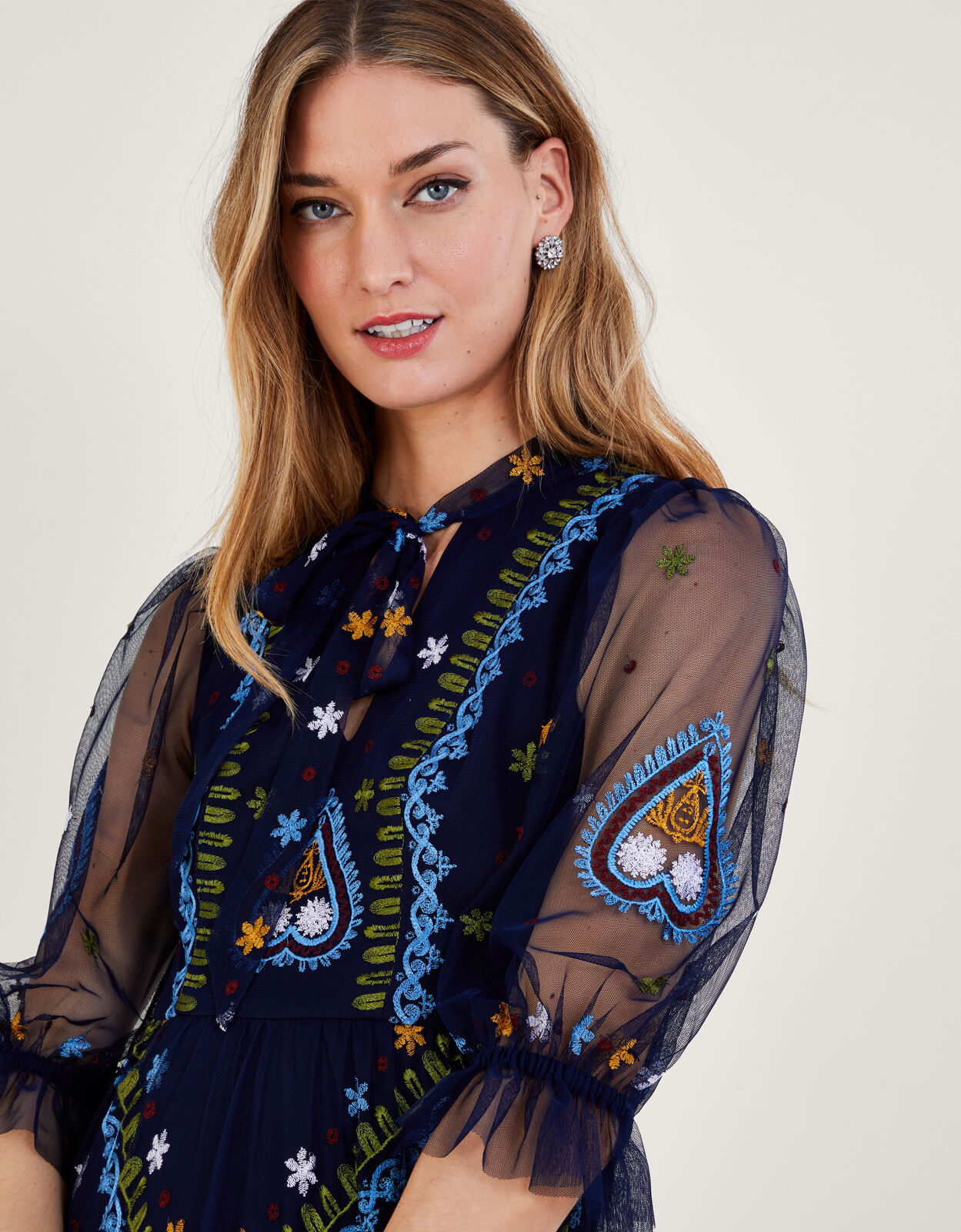 Maxi embroidered dress store