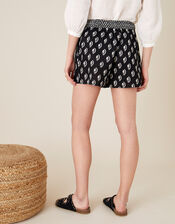 Rori Shorts in LENZING™ ECOVERO™, Black (BLACK), large