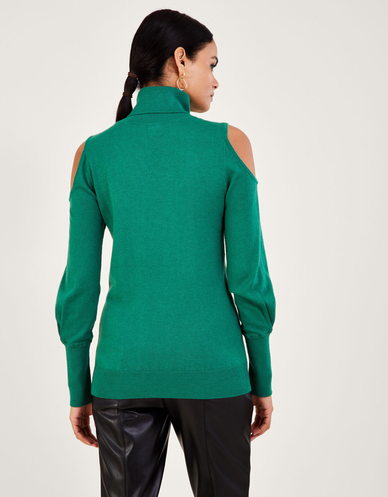 Cold shoulder new arrivals jumpers uk