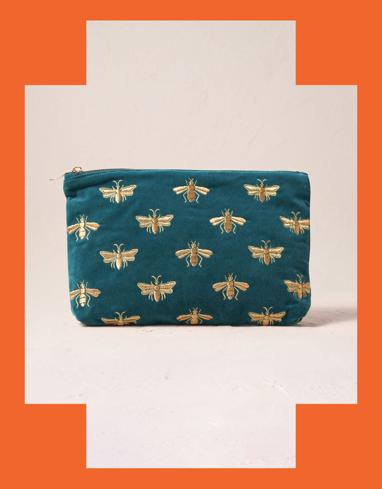 日本未入荷【Elizabeth Scarlett】Honey Bee Everyday Pouch AlchemyEmeraldVelvetEverydayPo