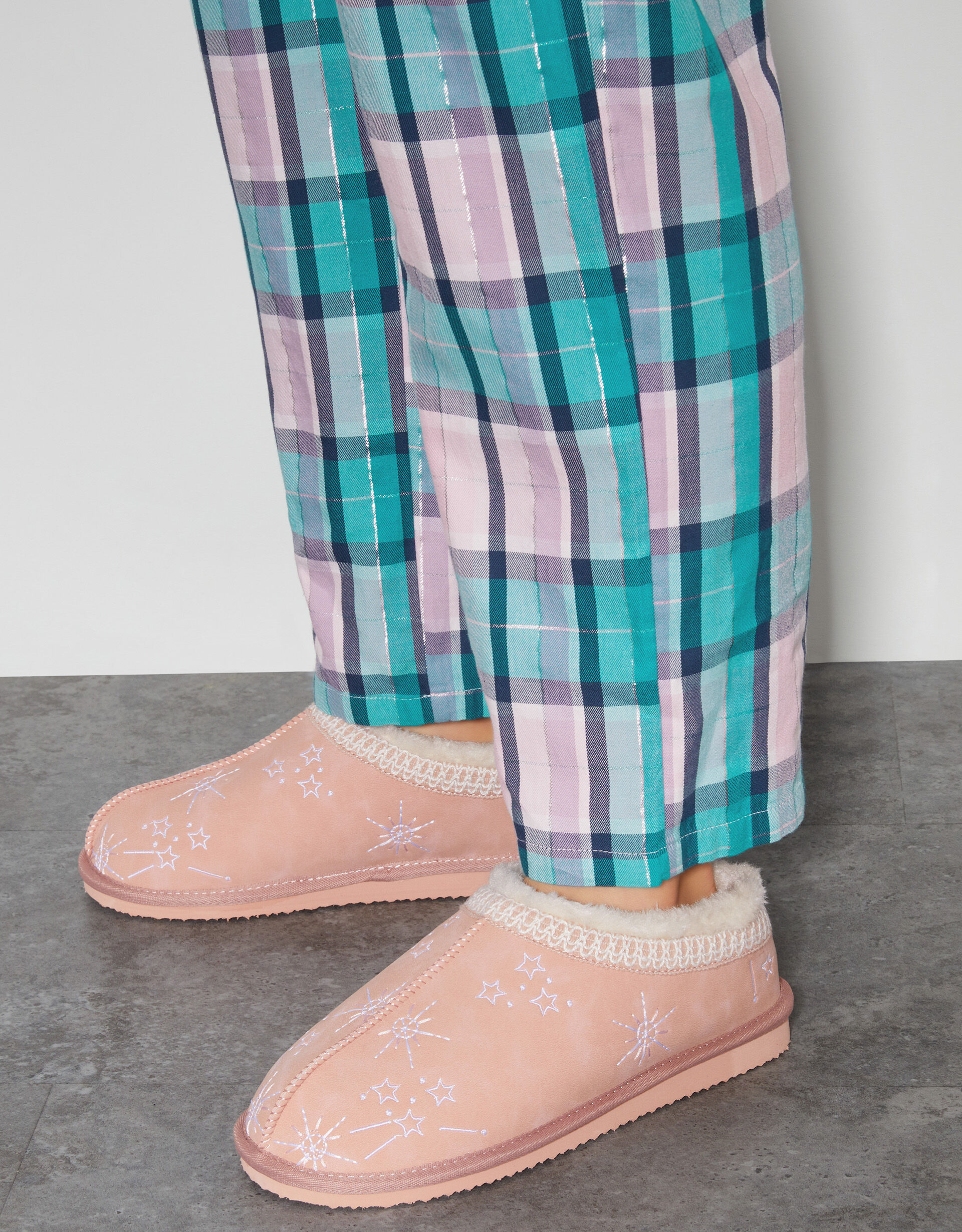 Monsoon slippers sale shop
