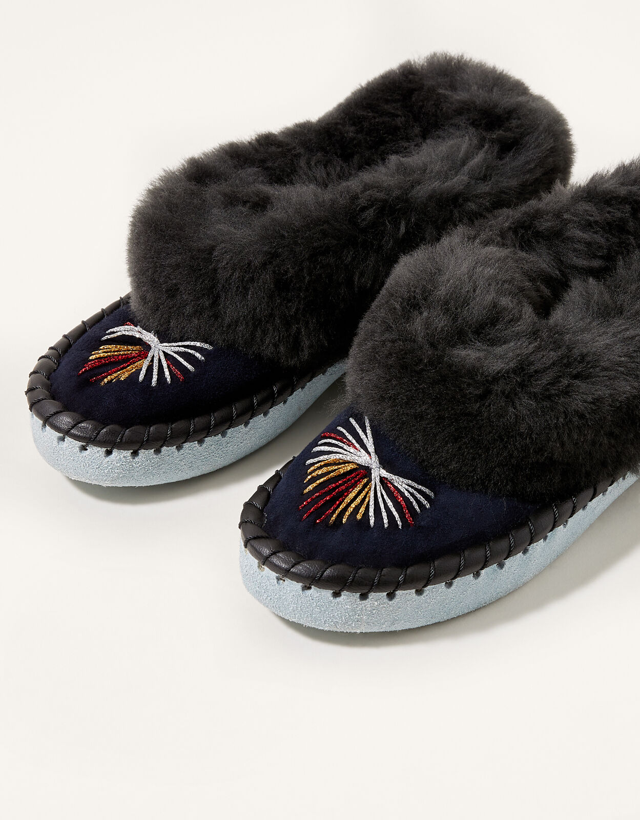 Onaie 2025 sheepskin slippers