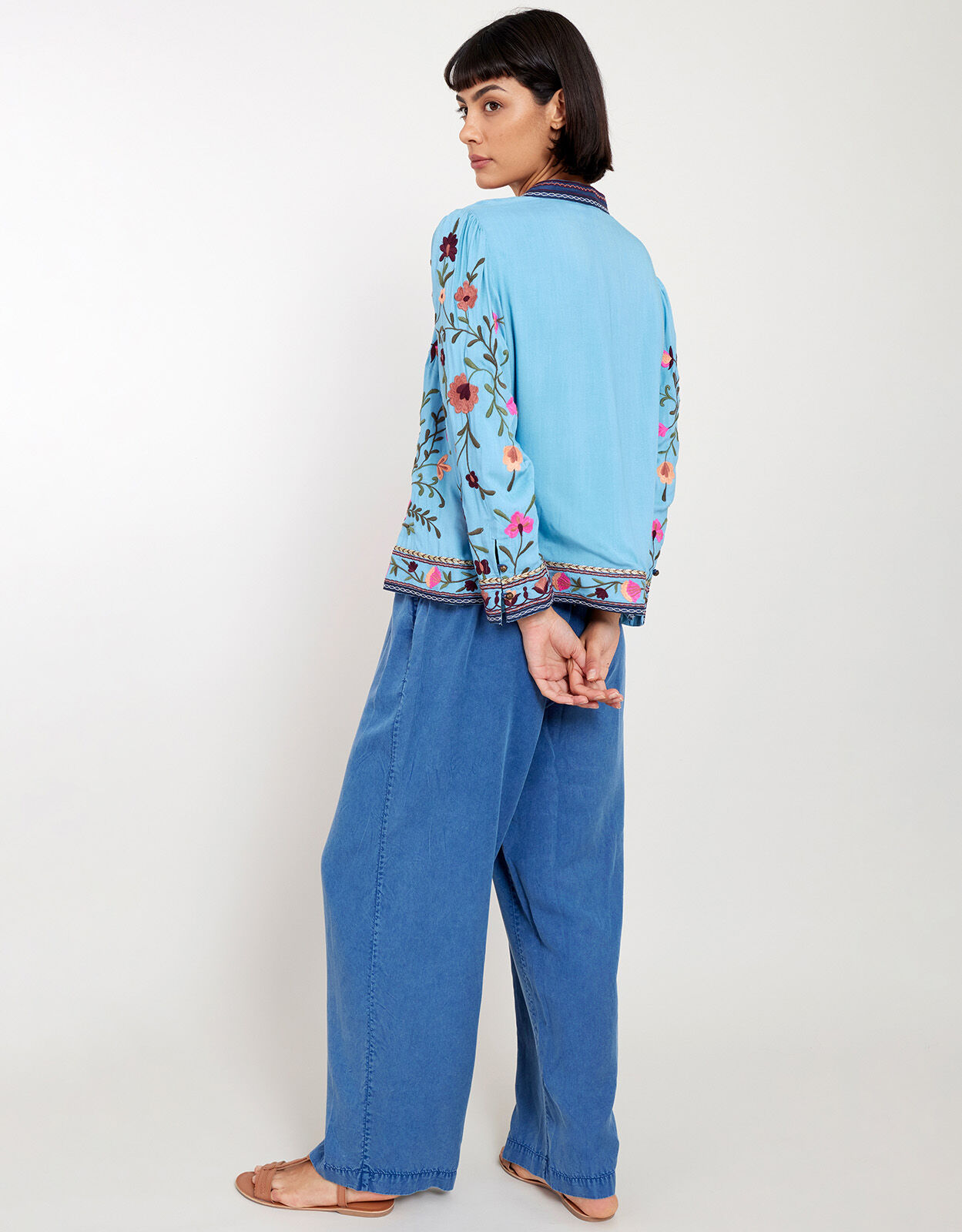 【murral】 Ice flower embroidery jacket East Floral Embroidered Jacket Blue