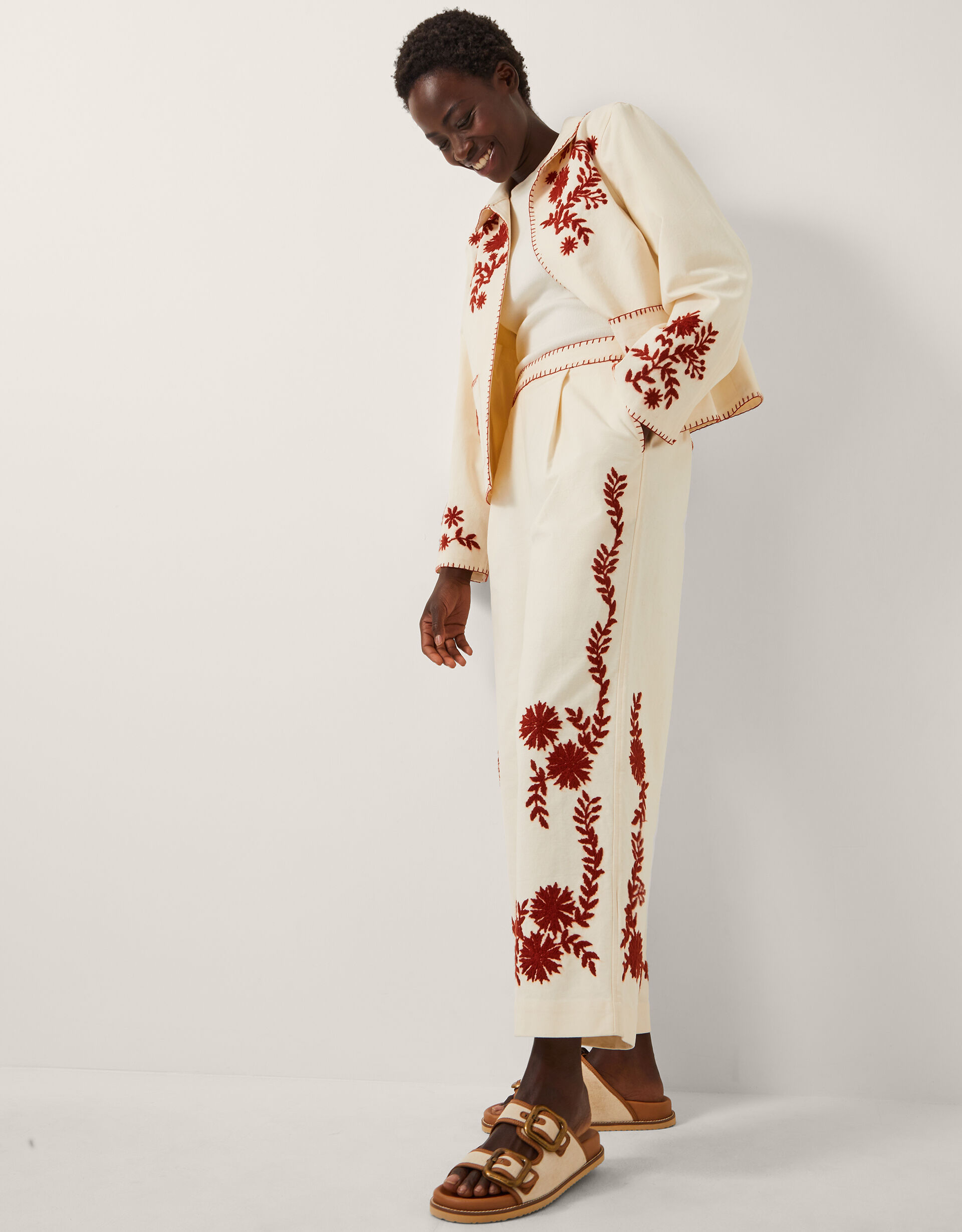 Emilia Floral Embroidered Trousers Ivory
