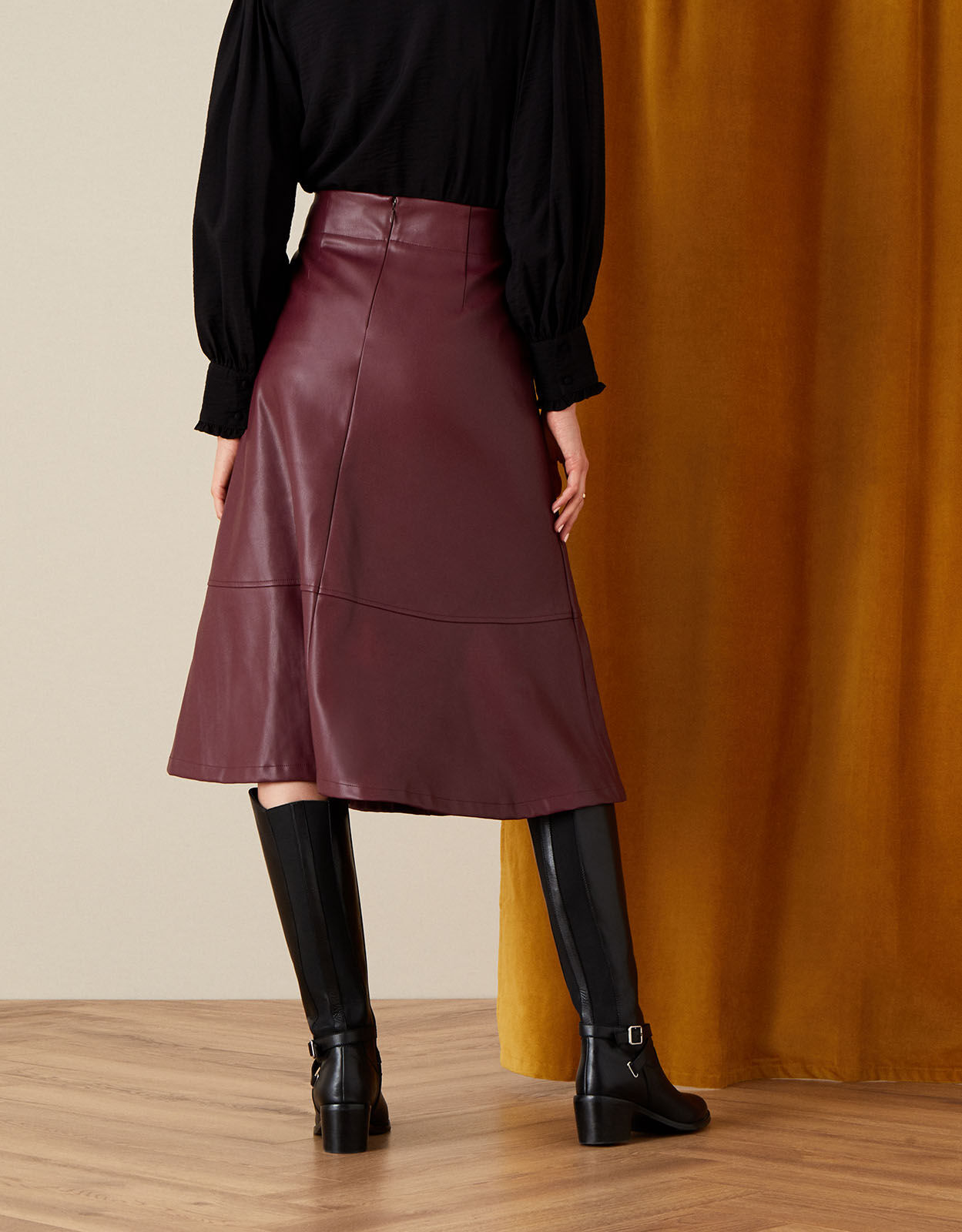Belted Leather-Look Skirt Purple