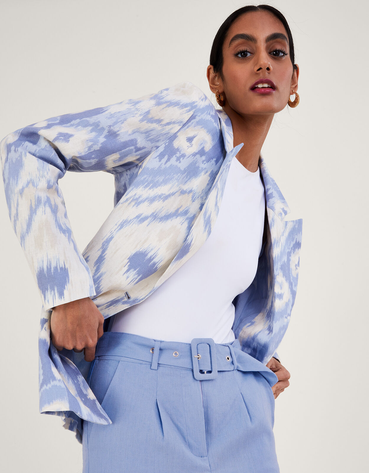Peggy Blazer in Linen Blend Blue