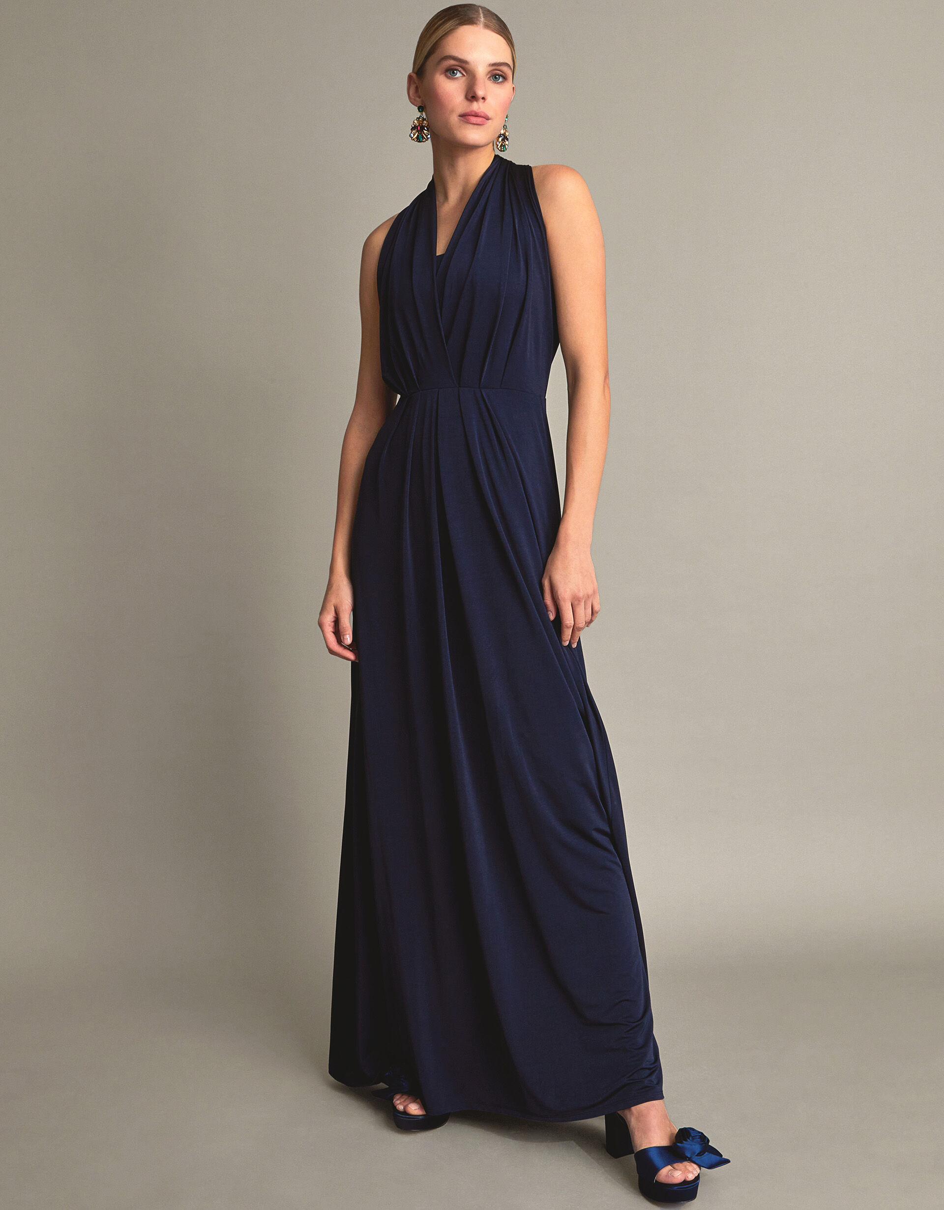 Maxi dresses outlet online jabong