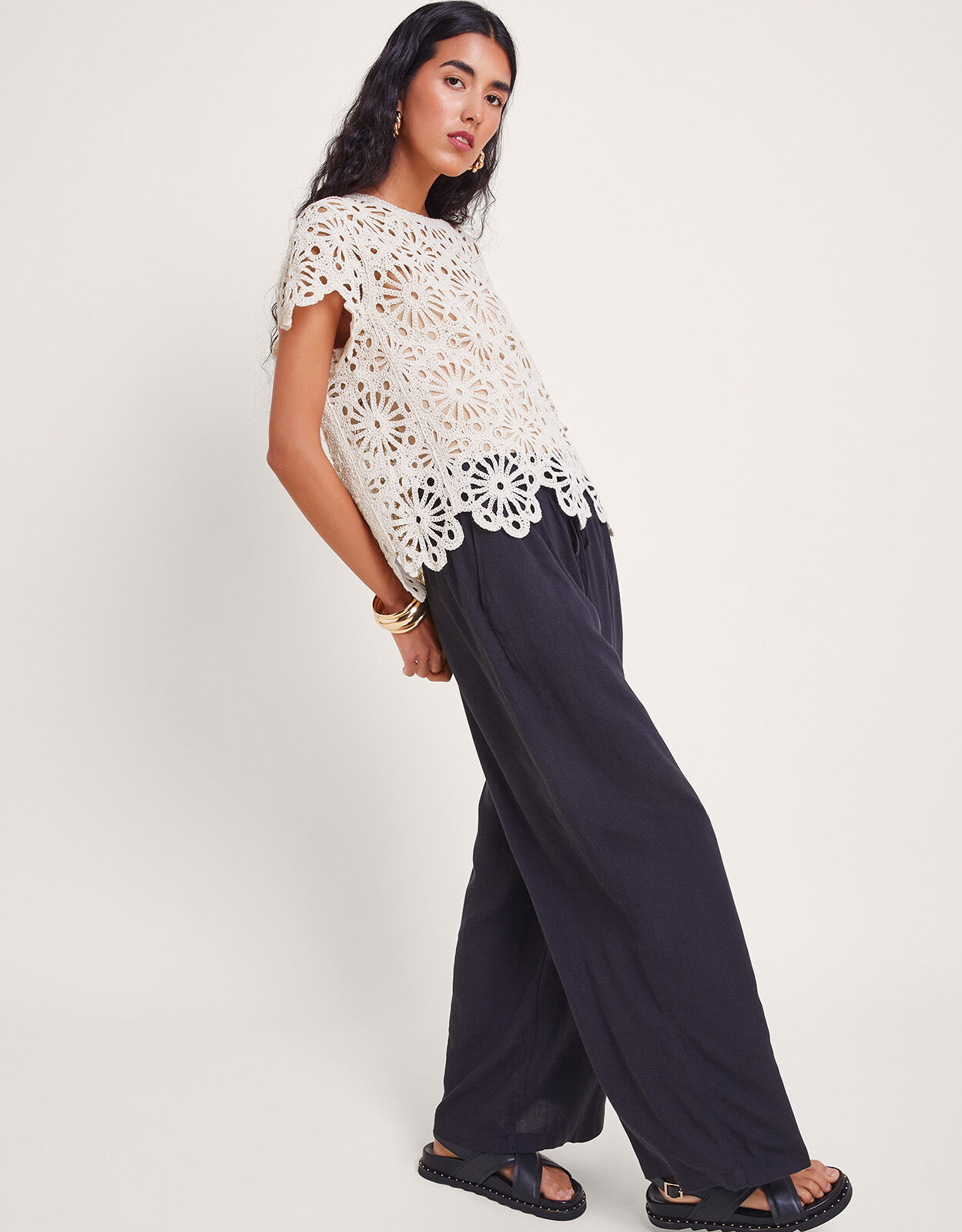 Riri clothing clearance