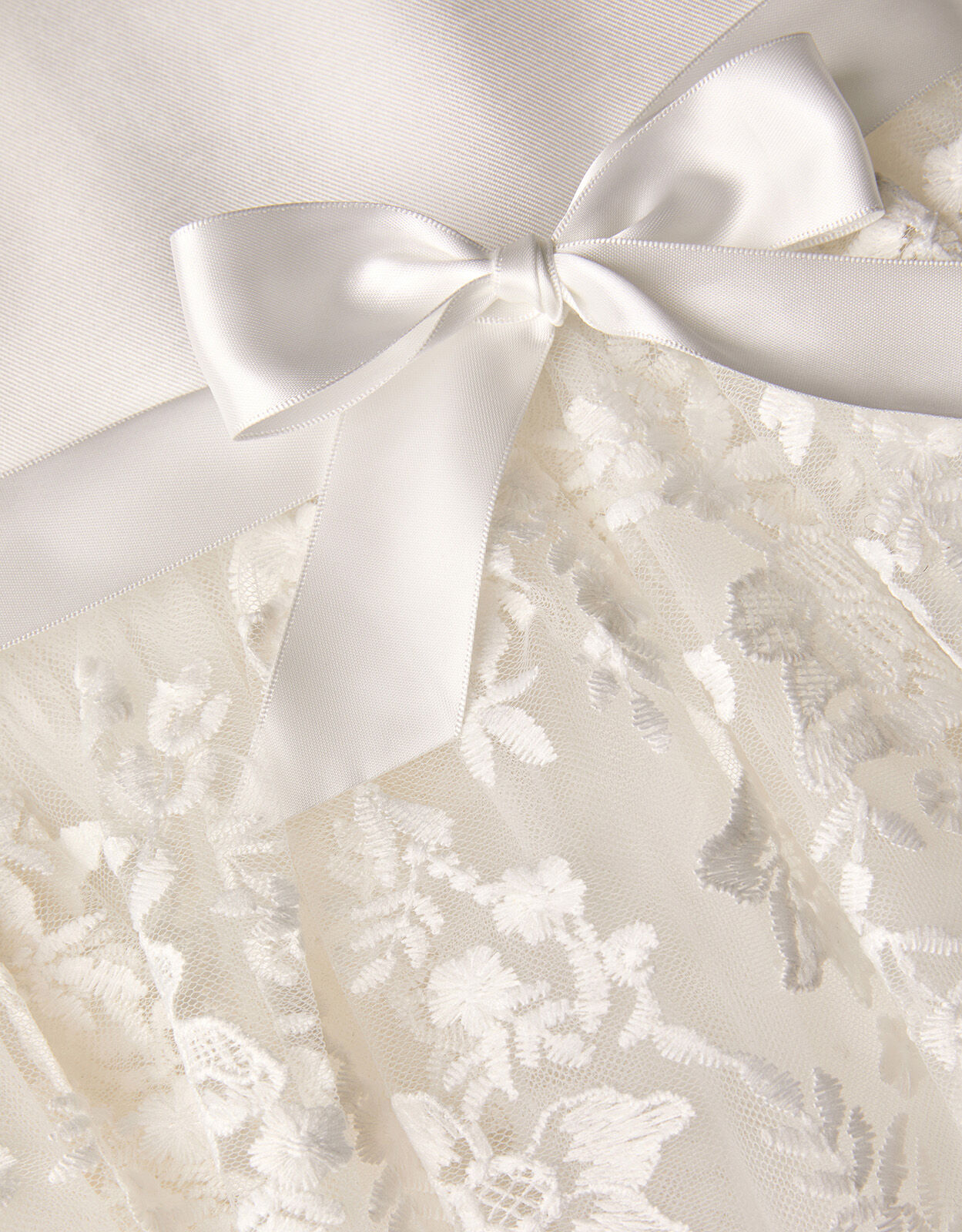 Petunia Embroidered Midi Dress Ivory