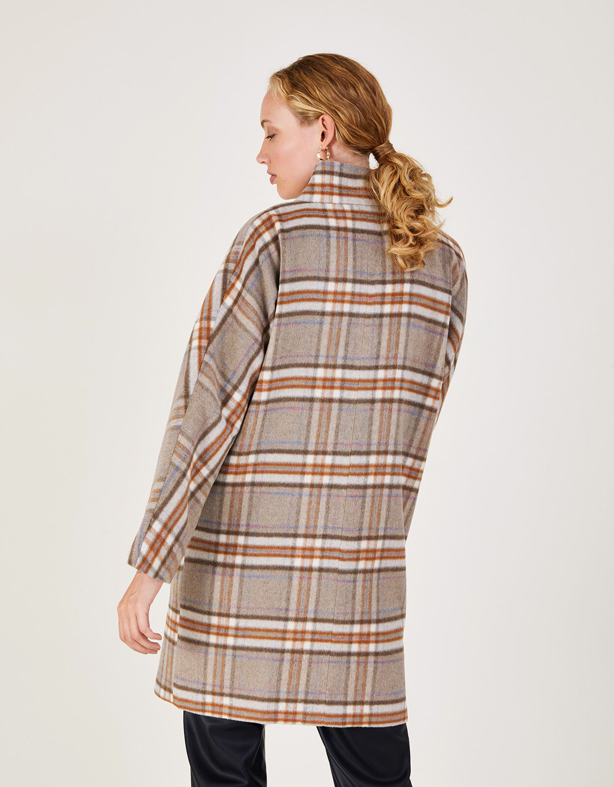 Sportsgirl coats hotsell
