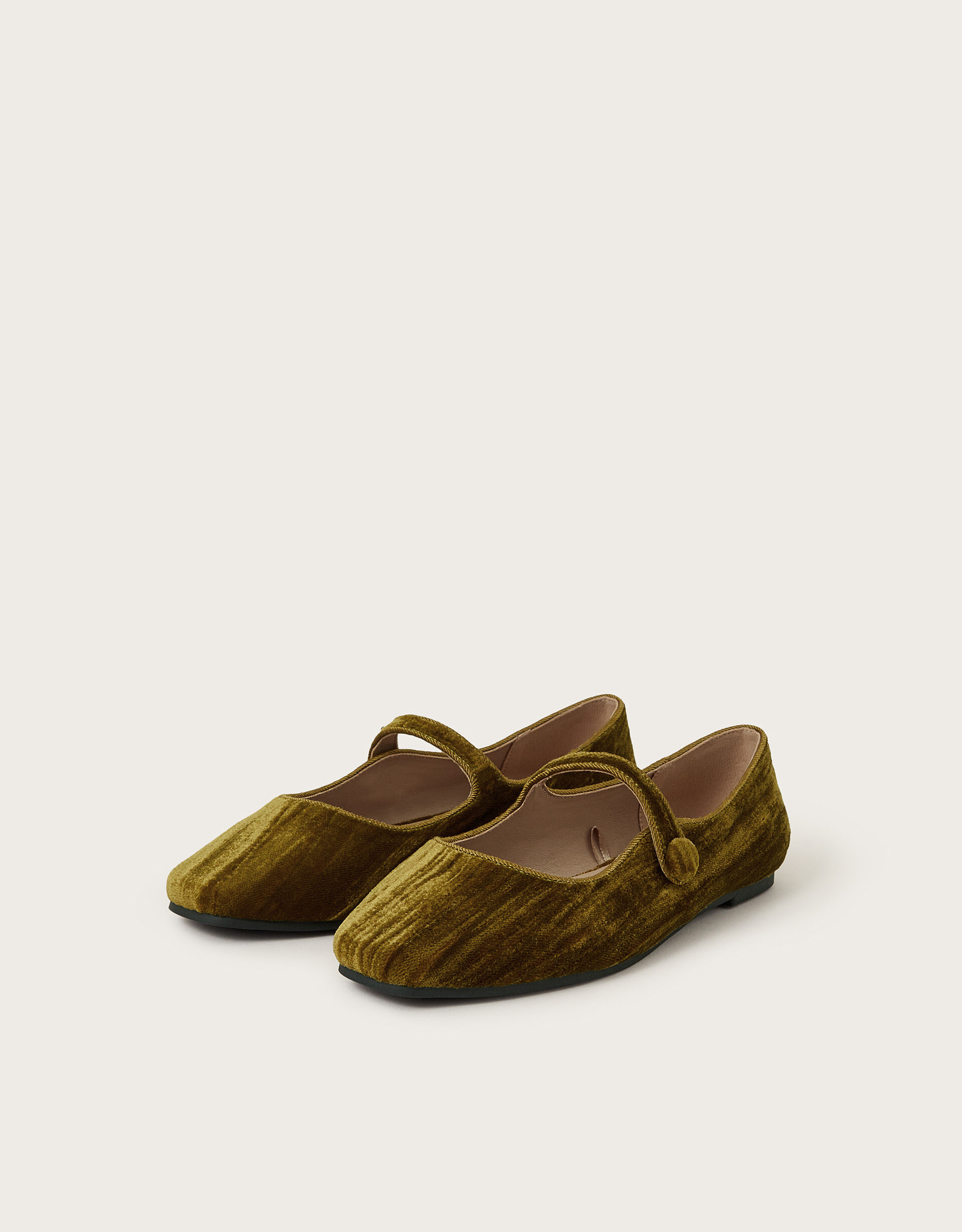 Accessorize sale shoes online