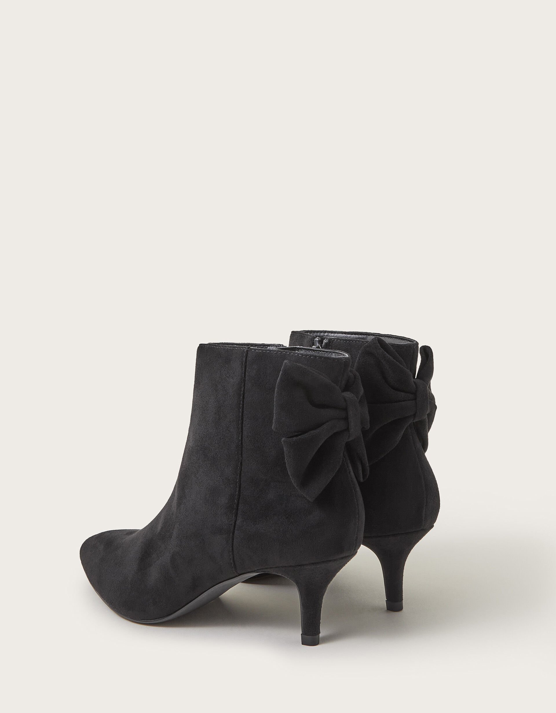 Evie Kitten Heel Bow Boots Black