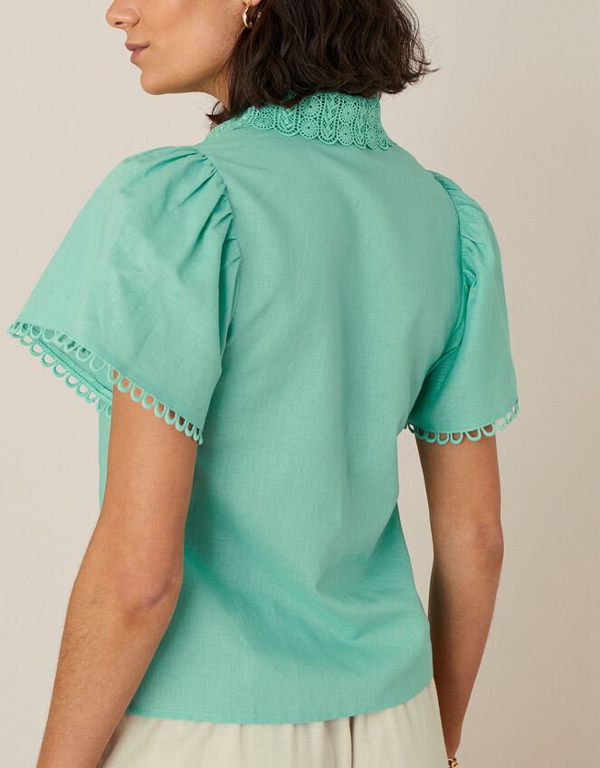 Lace Collar Shirt in Linen Blend, Green (GREEN), large