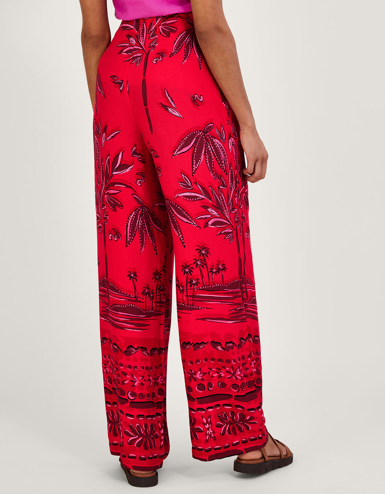 Red shop printed pants