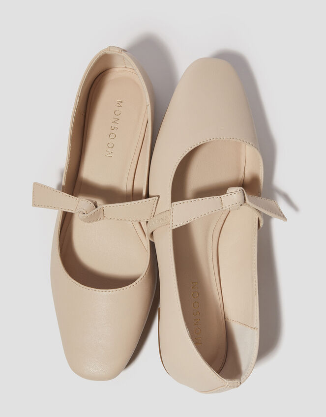 Betty Ballet Flats, Cream (CREAM), large