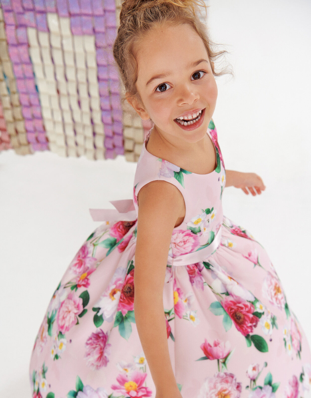 Girls pink hot sale floral dress