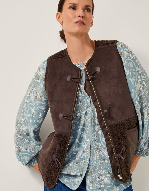 Teri Borg Duffle Gilet, Brown (CHOCOLATE), large