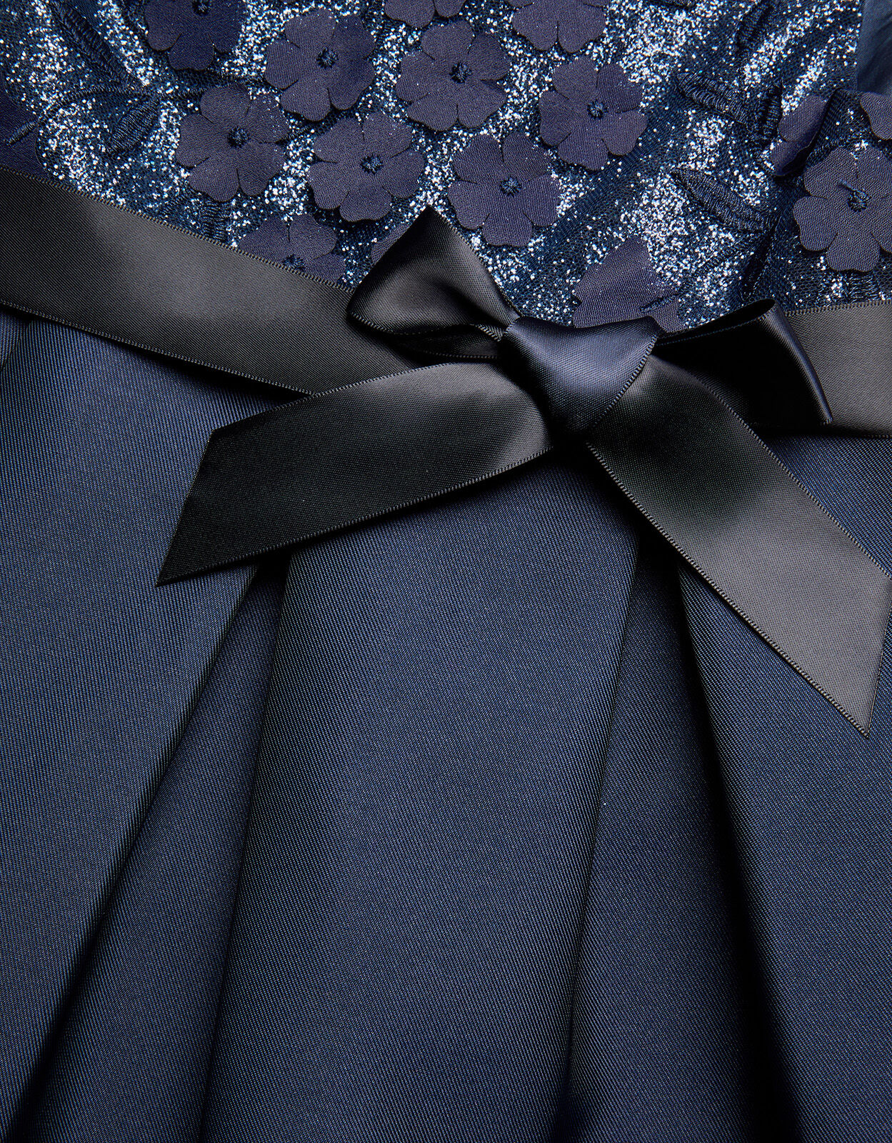 Valeria dress hotsell monsoon