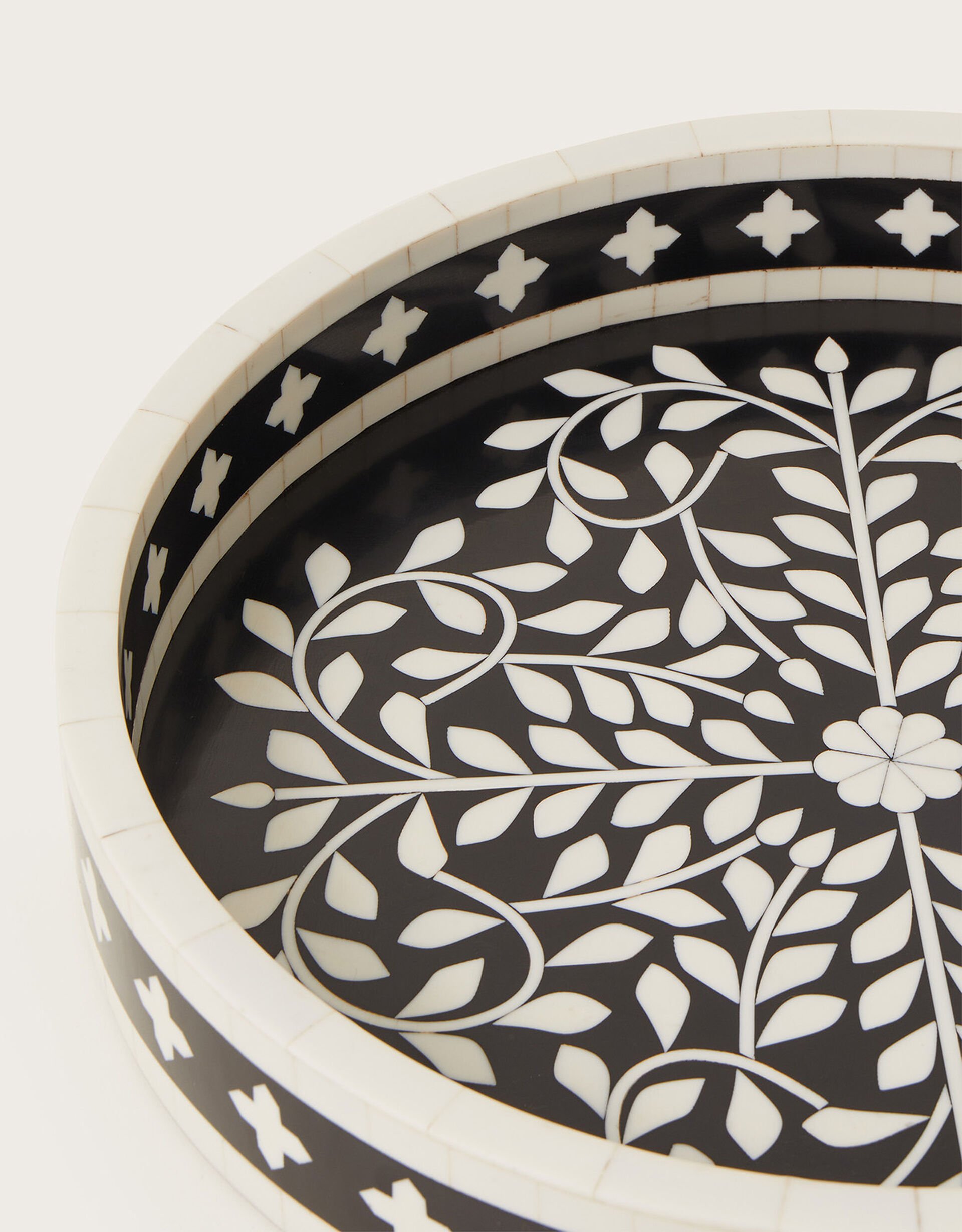 Floral Tiled Round Tray Decorative Plates & Trays Monsoon UK.
