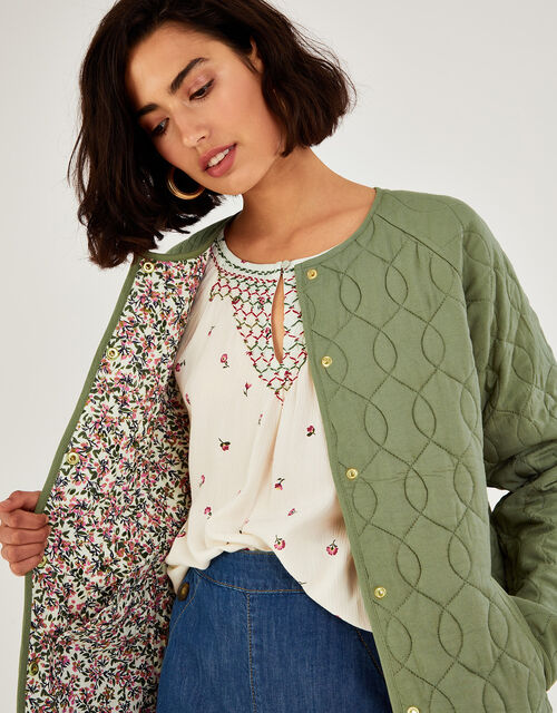 Quilted Jacked with Print Interior in LENZING™ ECOVERO™ , Green (KHAKI), large