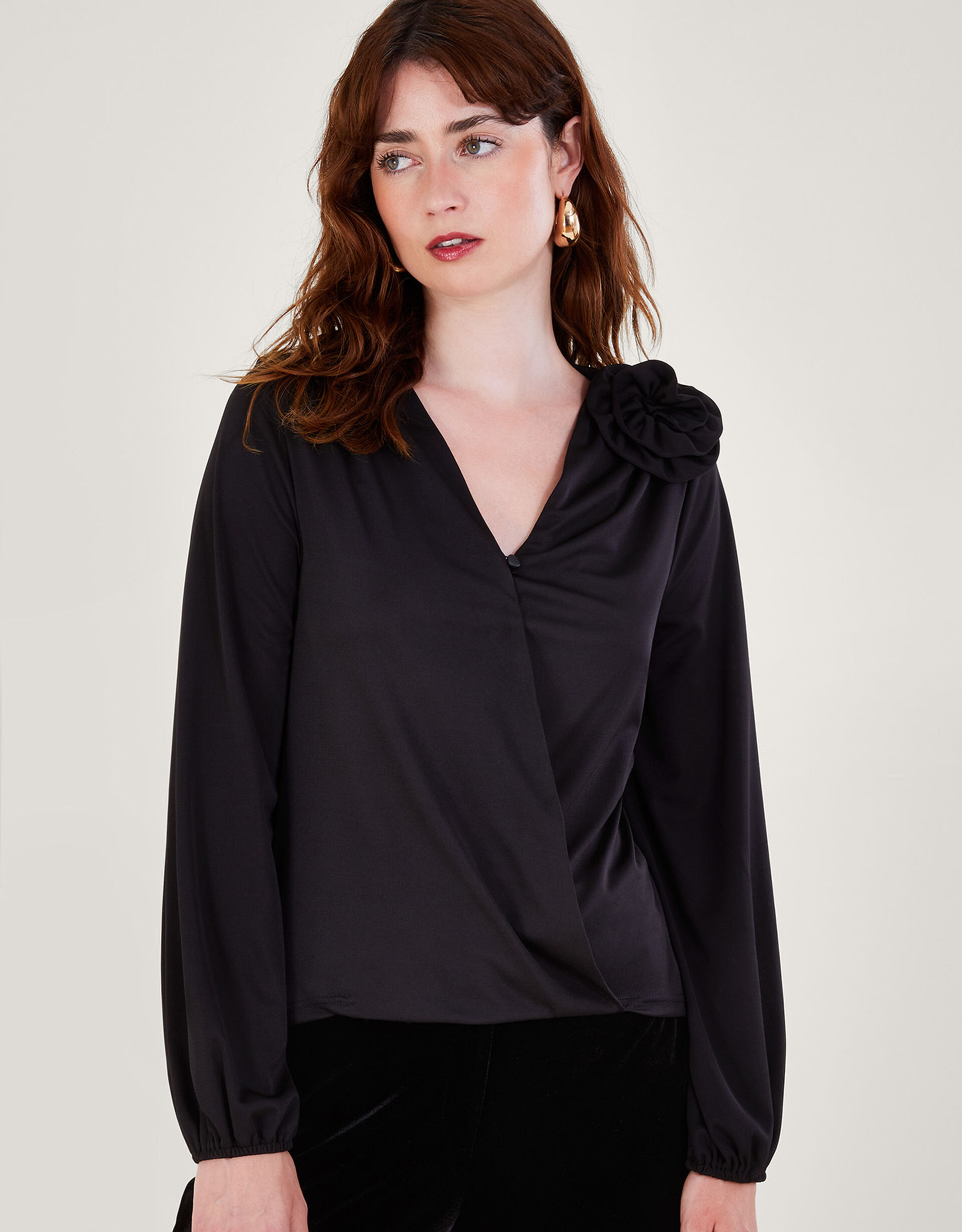 ELS-CA08746 BEIGE&BLACK TIE BLOUSE