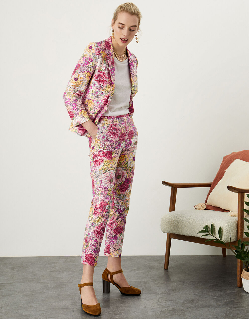 Women Women's Clothing | Wren Floral Print Trousers with Sustainable Cotton Pink - WT02679