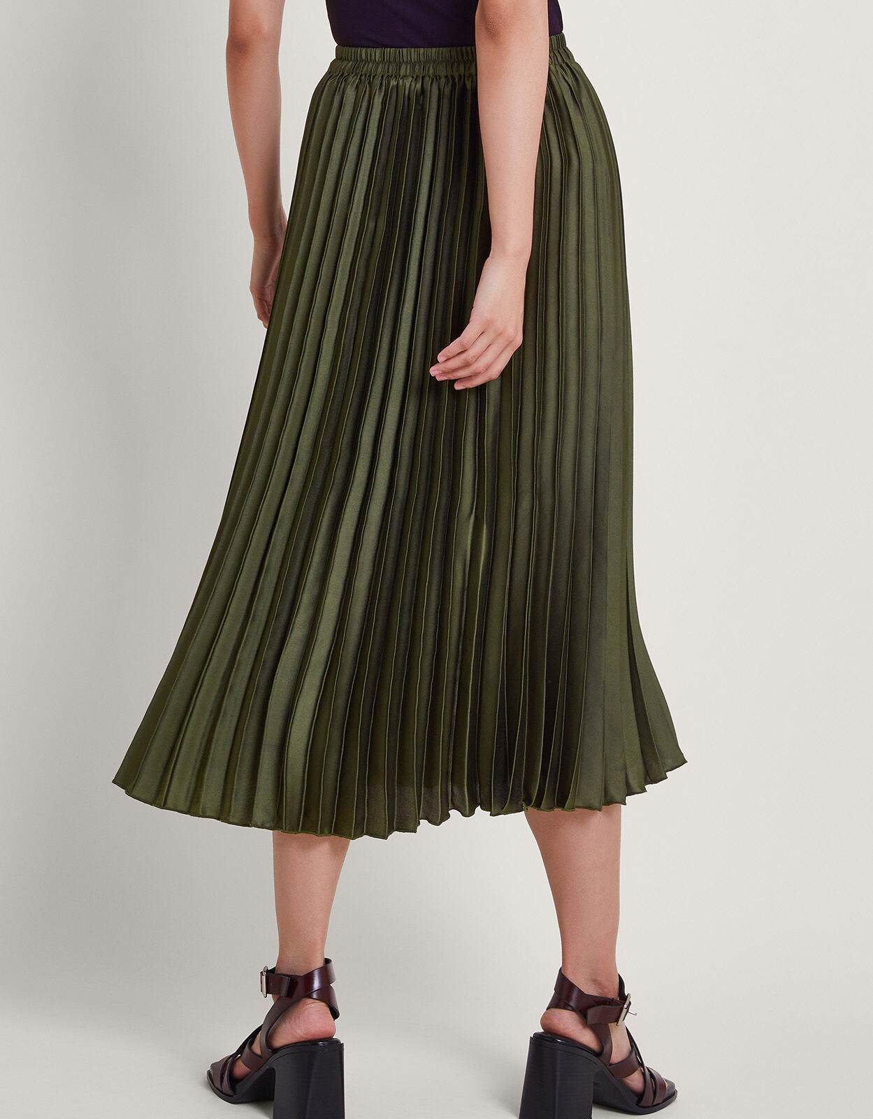 Green pleated midi skirt uk discount