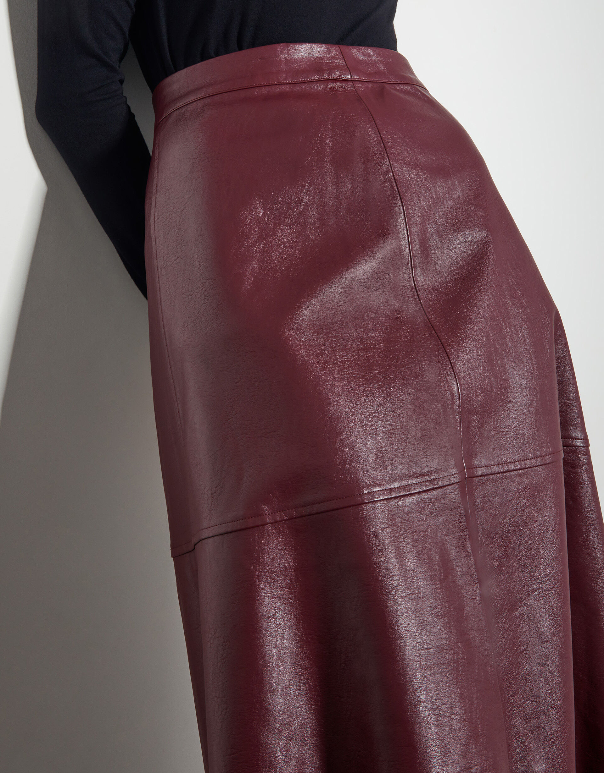 Pippa Faux Leather Midi Skirt Red