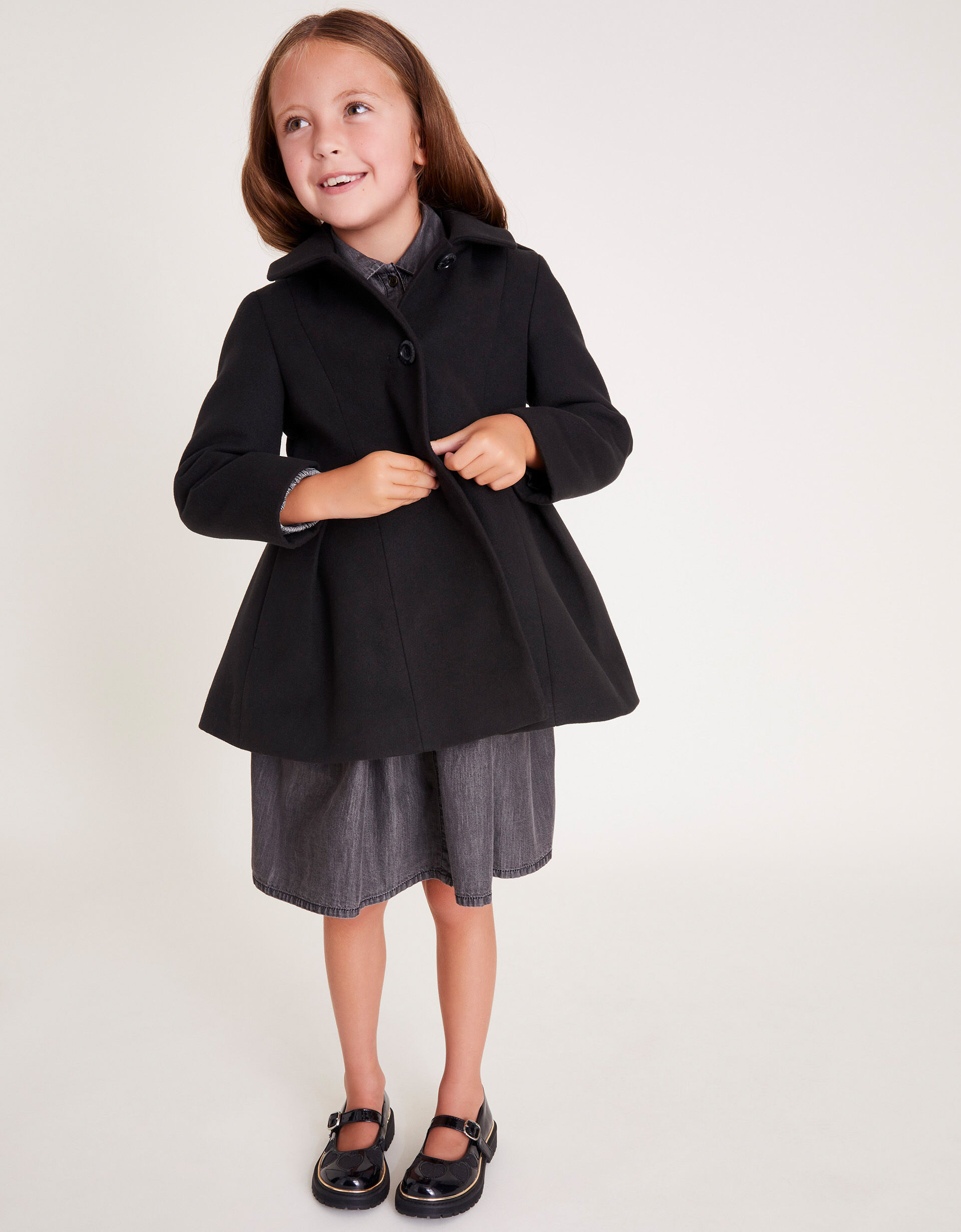 Pleat Swing Hooded Coat Black