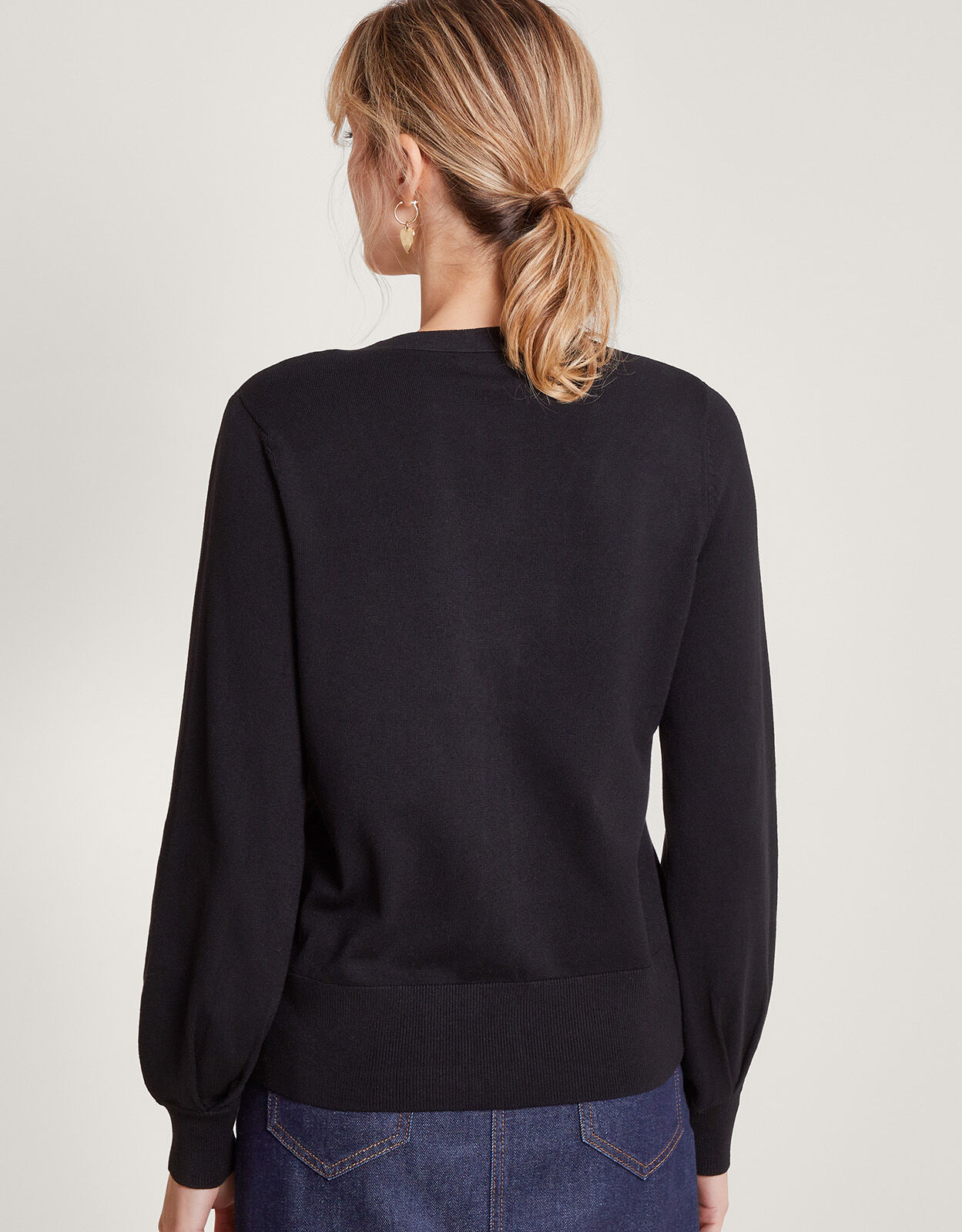 Pleated Trim Cardigan with LENZING ECOVERO Black