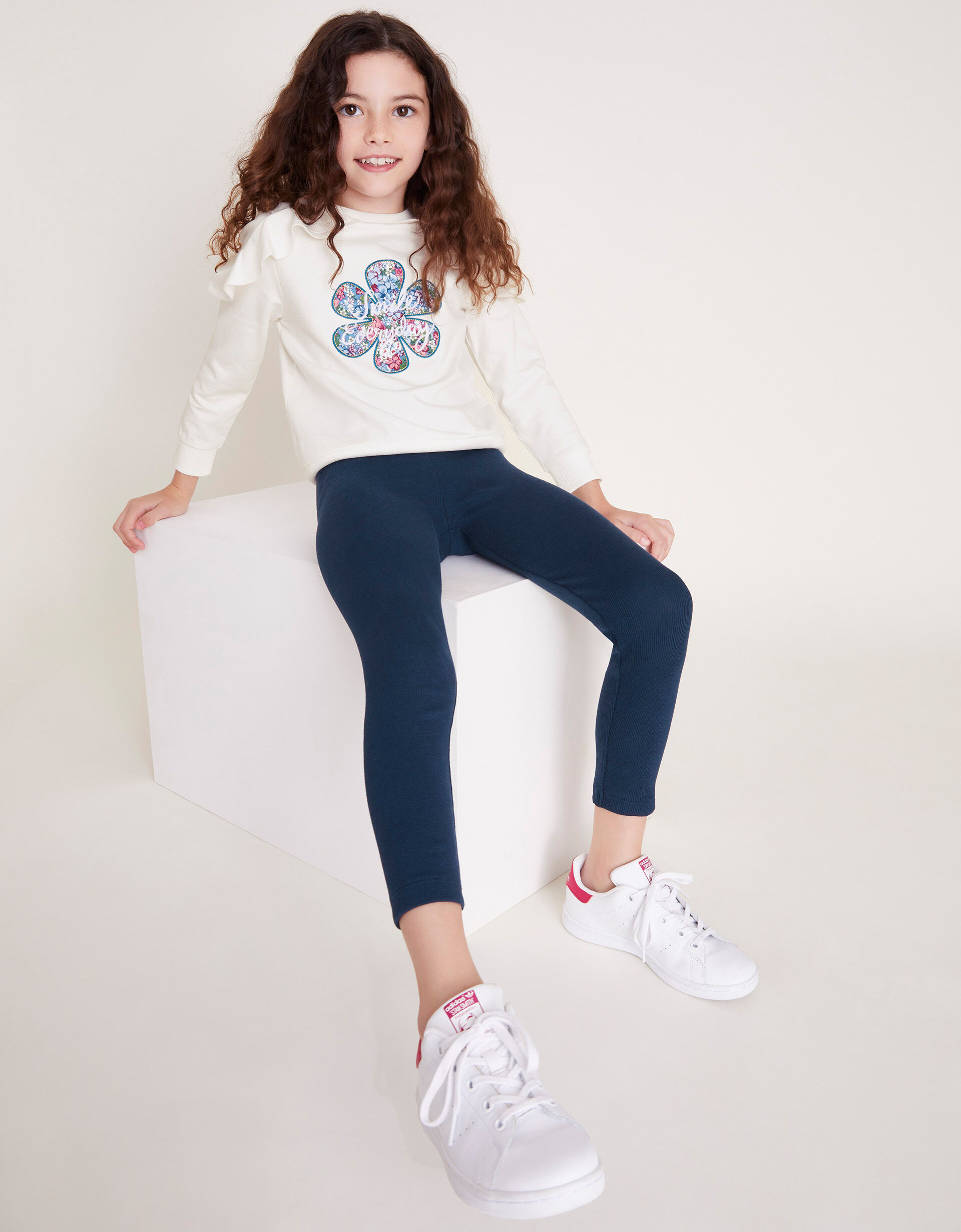 Embroidered leggings uk top