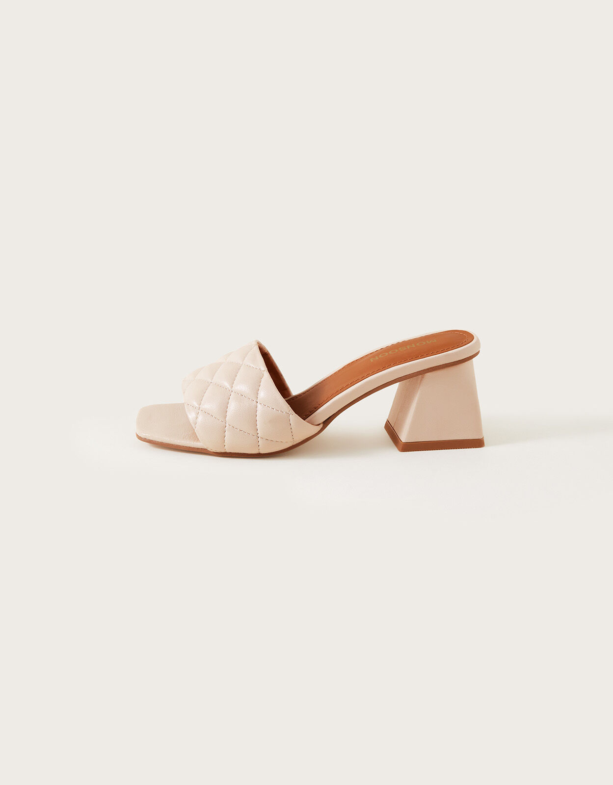Nude block heel mule 2025