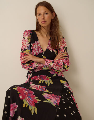 Kiri Floral Print Maxi Dress Black